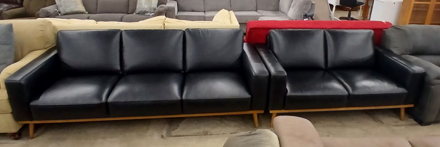 Modern Black Leather Sofa &amp; Love Seat