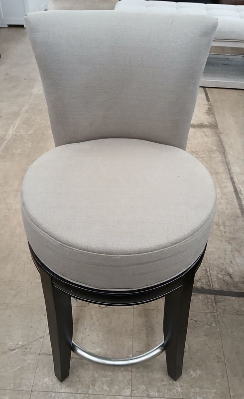 Elegant Swivel Bar Stool