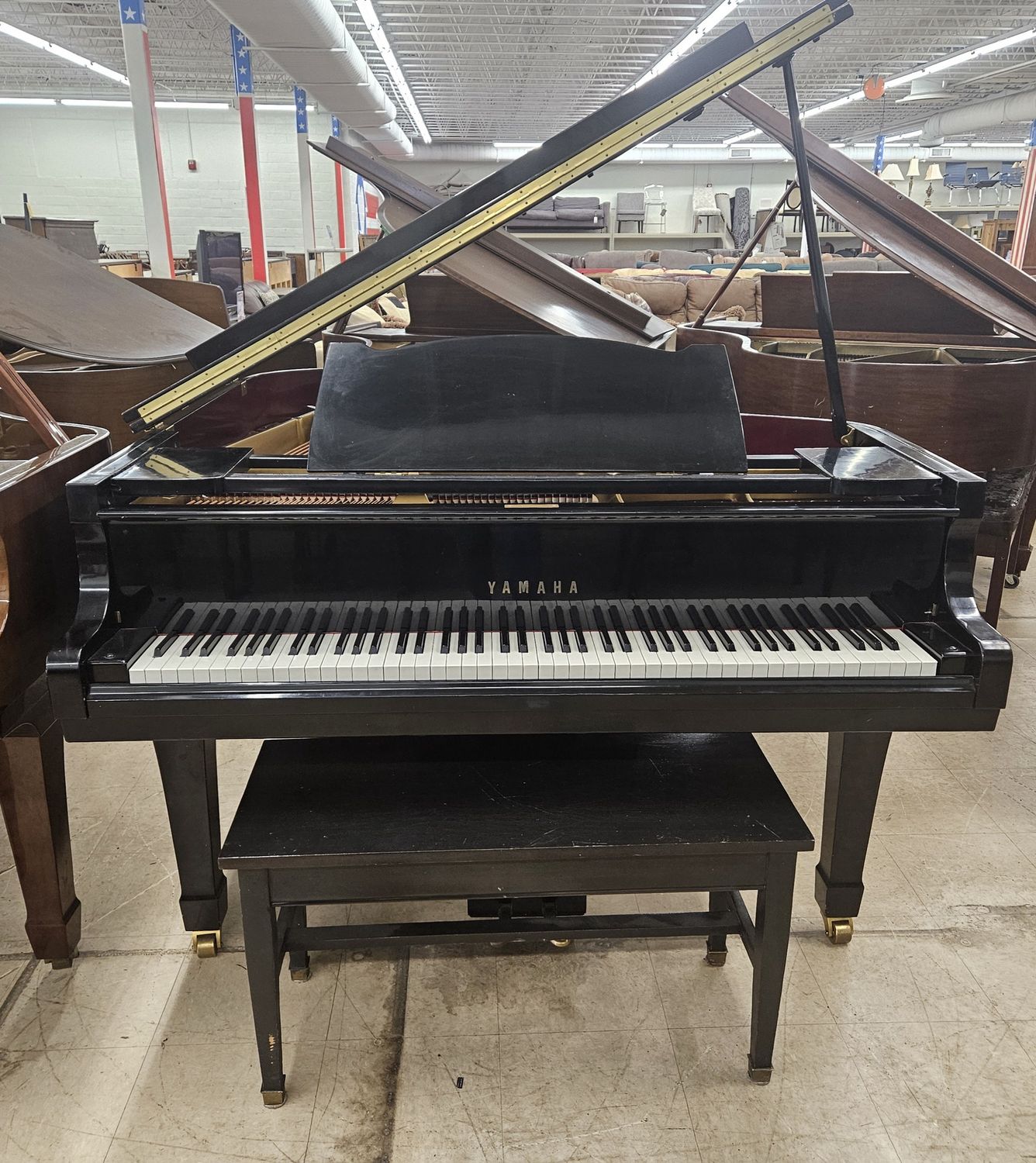 Ebony Yamaha G2 baby grand piano
