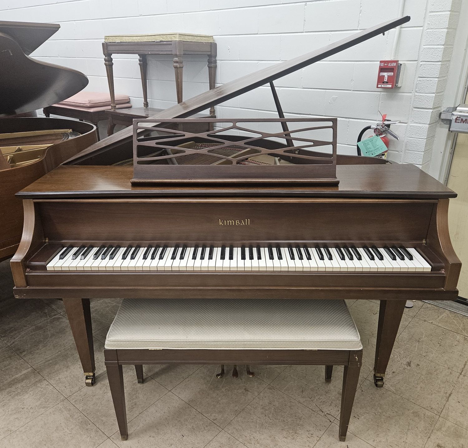 Kimball Baby Grand Piano – Includes Bench