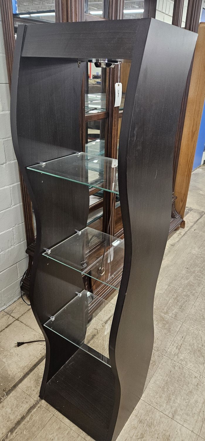 Modern and stylish display shelf