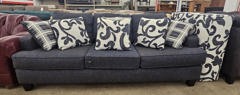Stylish 3-Seat Sofa &amp; Ottoman