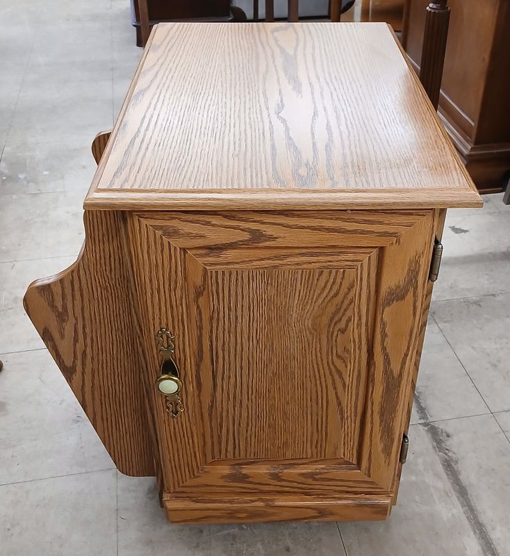 End Table with Magazine Rack
