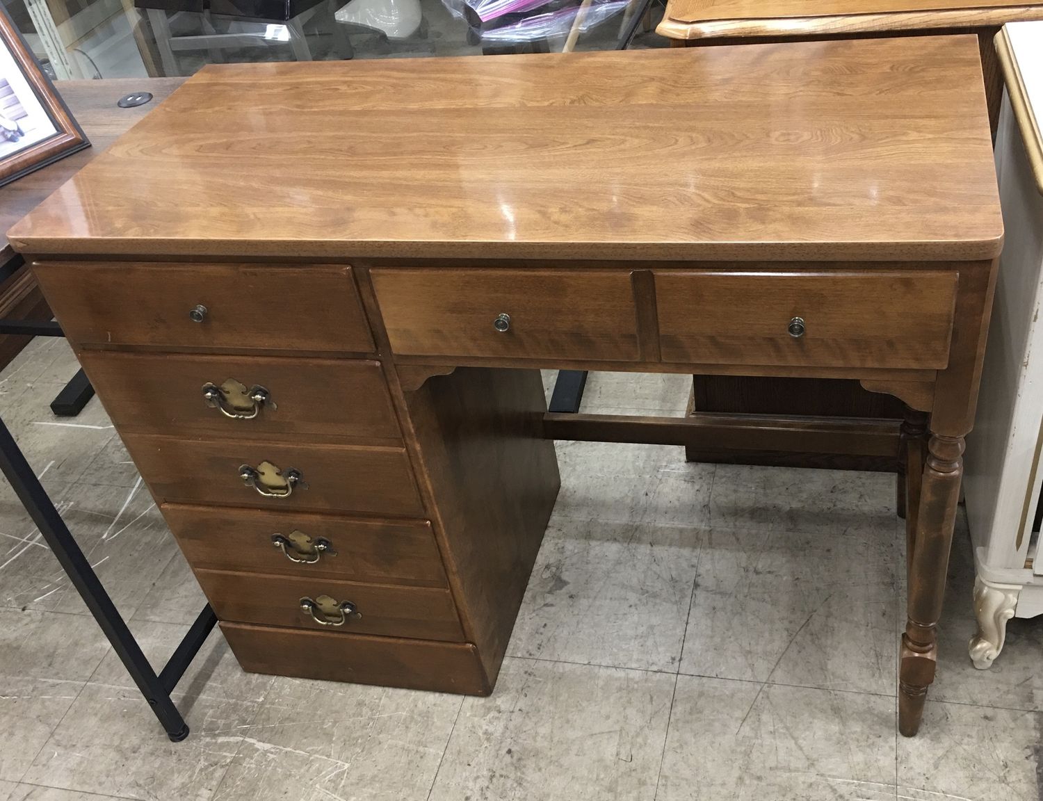 Vintage Ethan Allen Heirloom Nutmeg Maple Desk