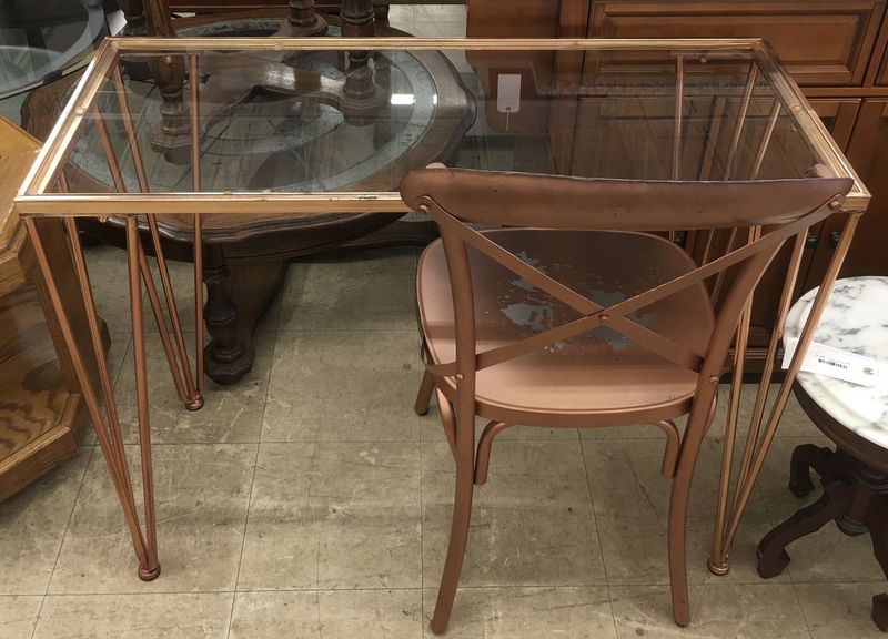 Elegant Glass Top Table and Chair Set