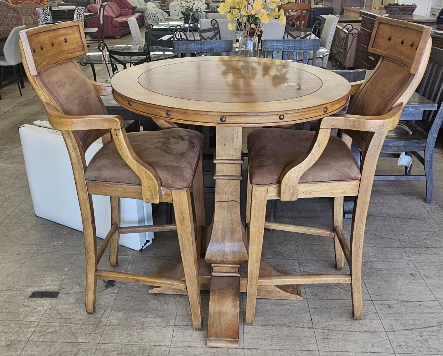 Pub-height round dining table set