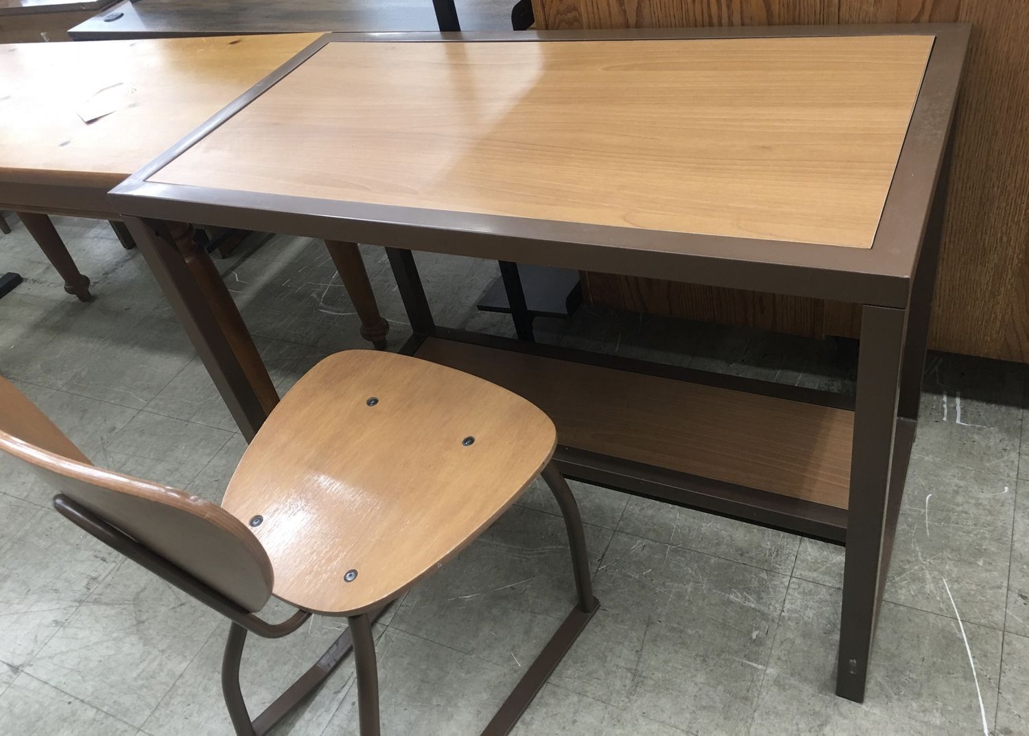 Versatile &amp; Stylish Wood and Metal Console Table/Desk