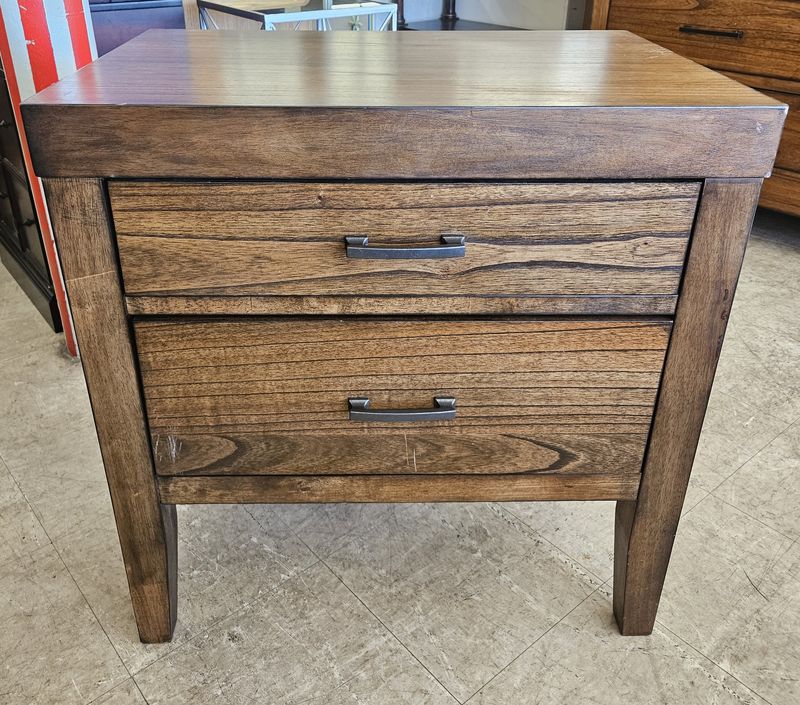Solid wood two-drawer nightstand