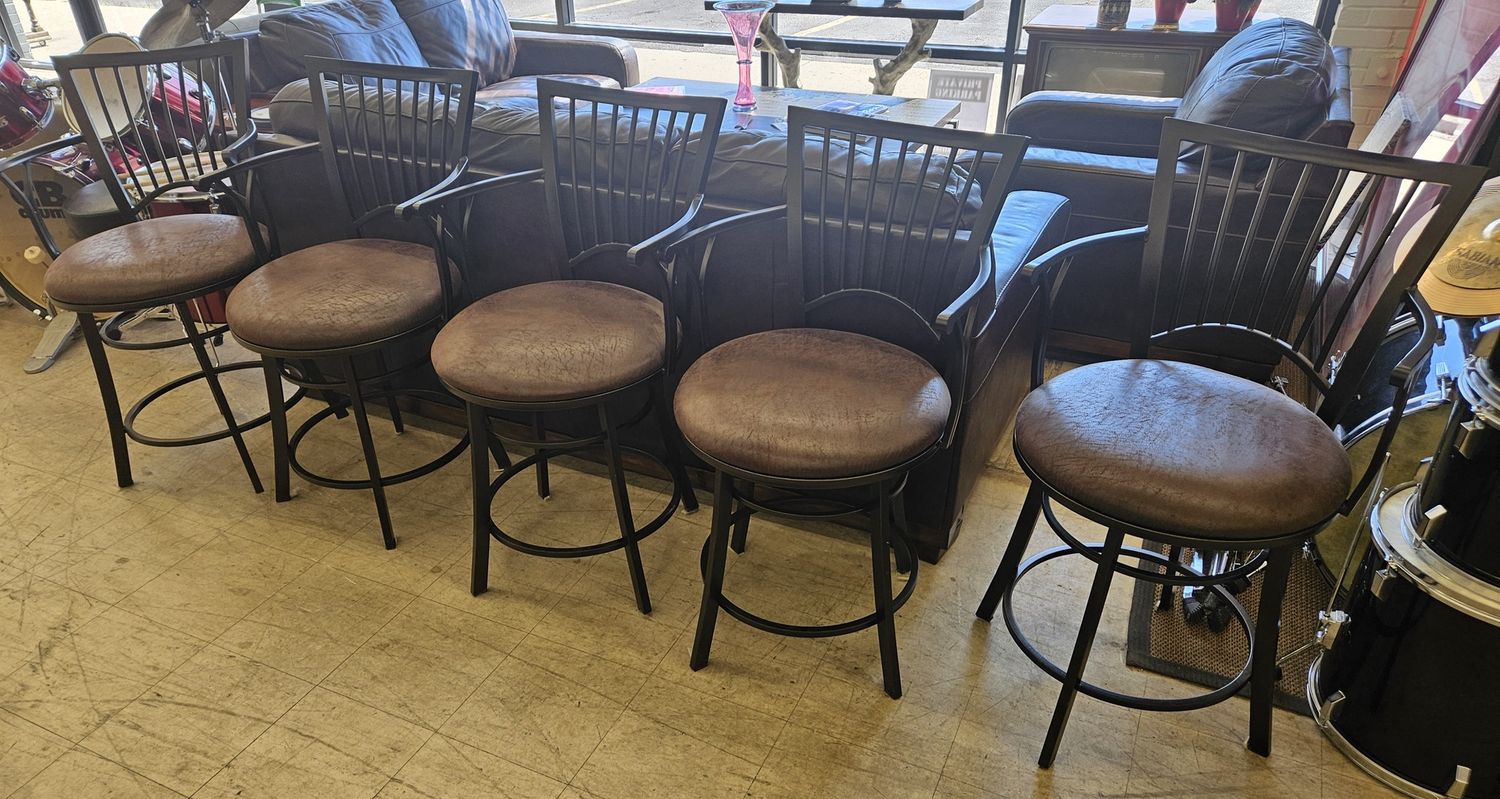 Set of 5 stylish swivel barstools