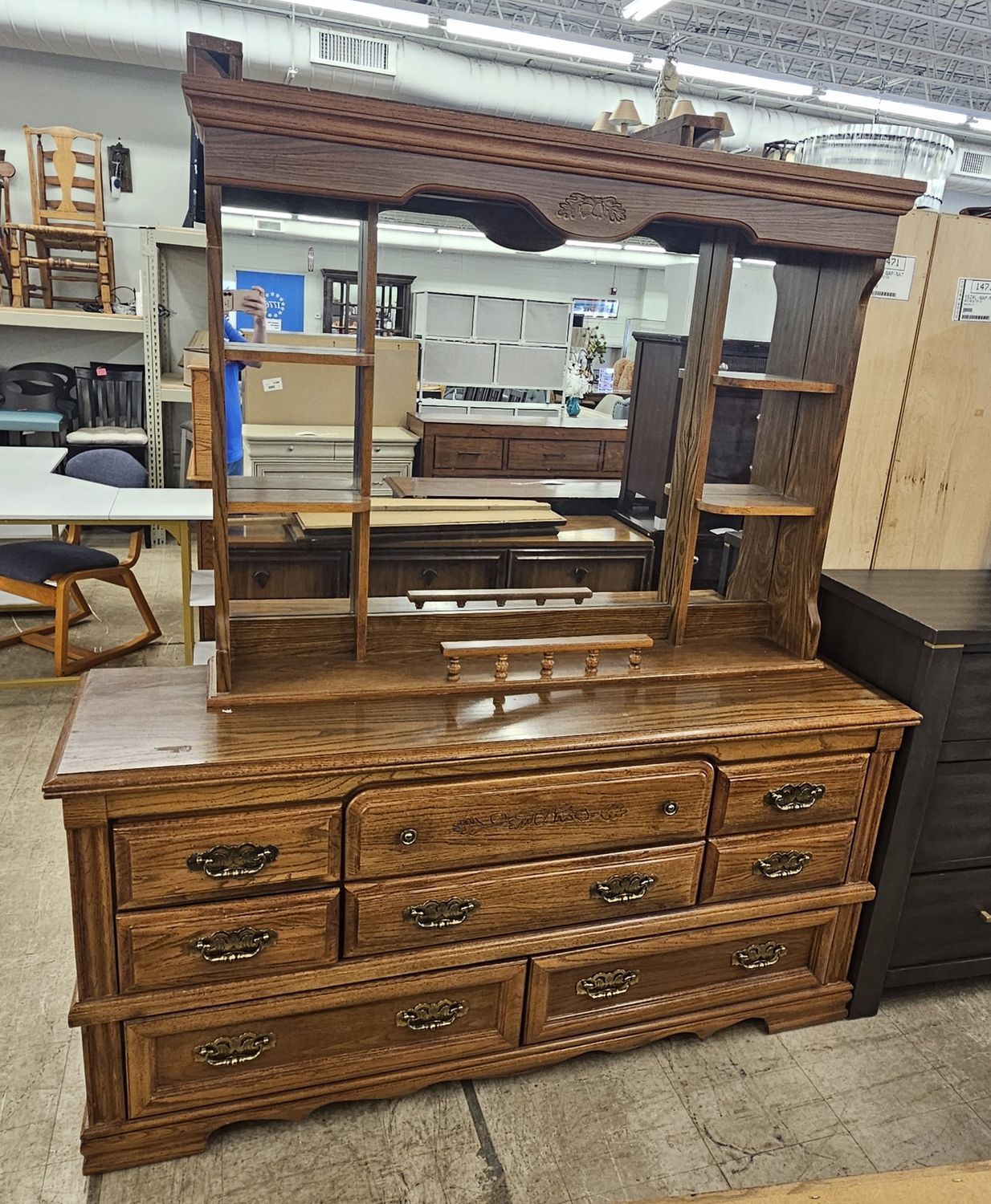 Broyhill solid oak dresser with tri-panel mirror