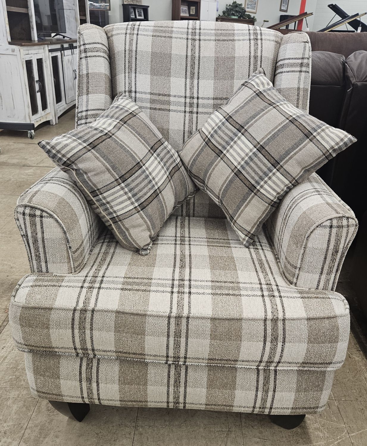 Beige plaid pattern accent chair
