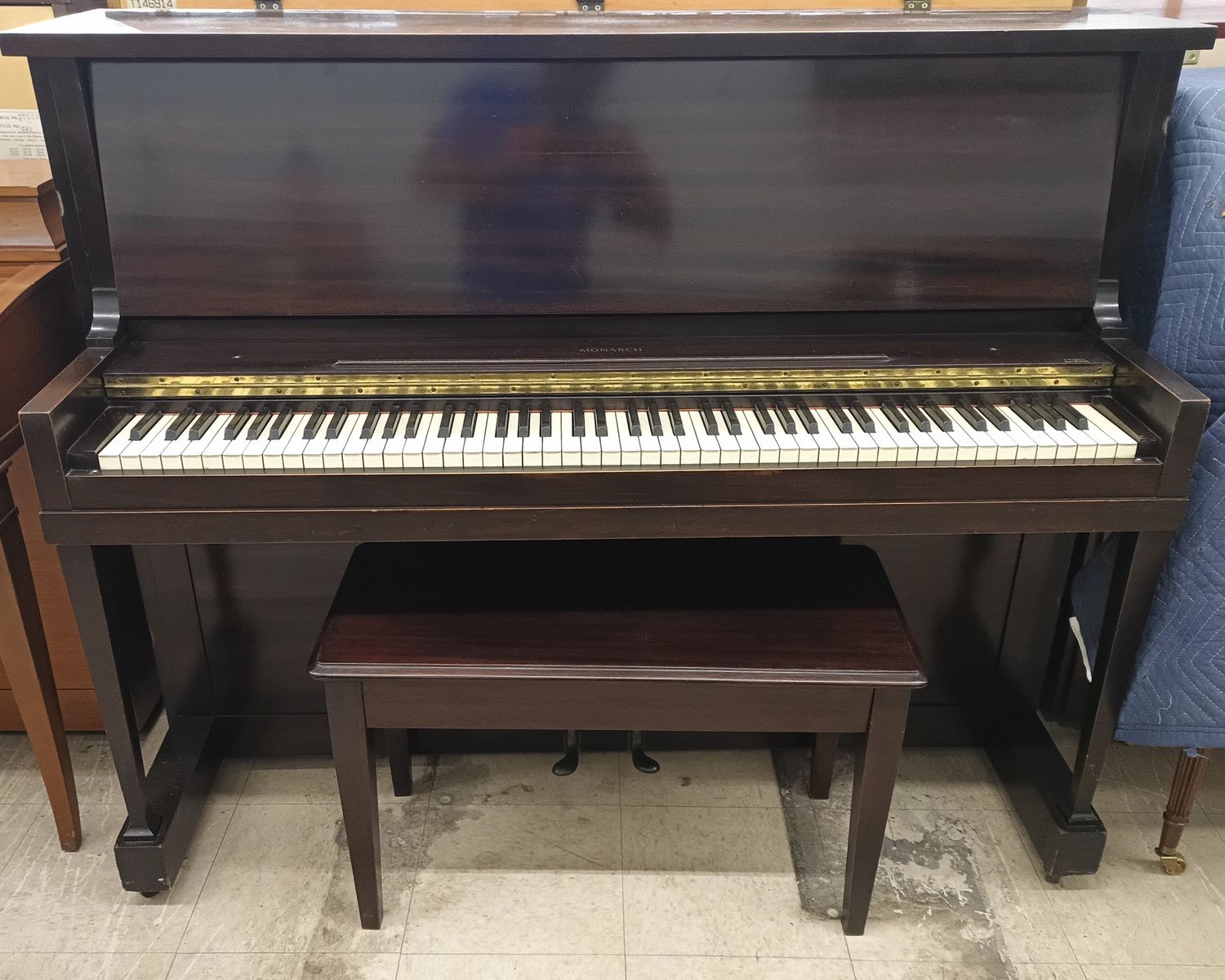 Monarch Studio Upright