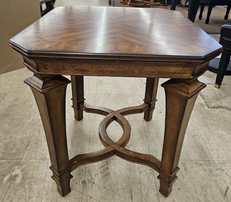 Elegant square end table