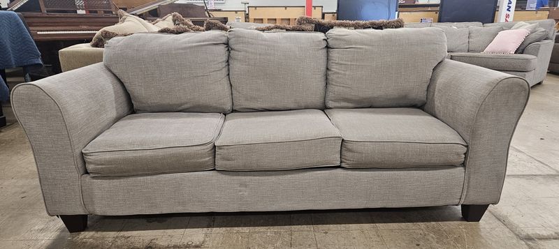 Light gray 3-seat sofa
