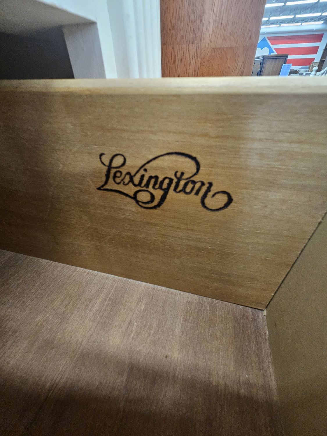 3-piece Lexington dresser set!