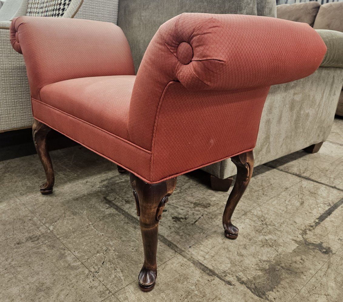 Elegant upholstered bench!