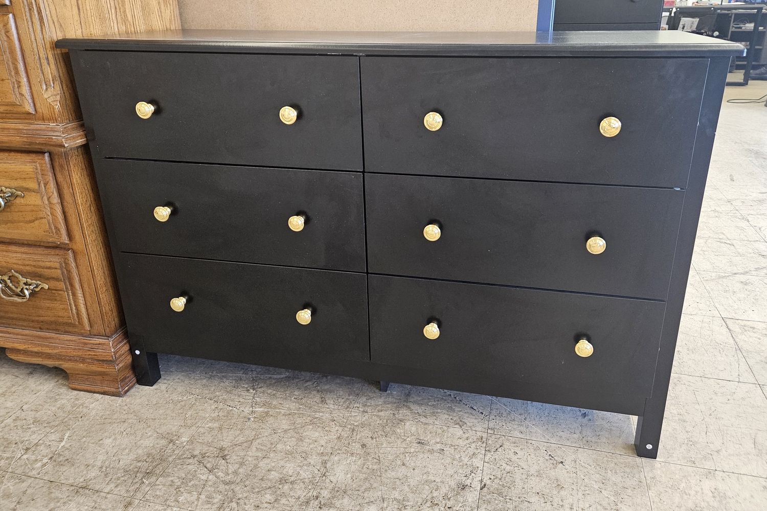 Black &amp; Gold 6-Drawer Dresser