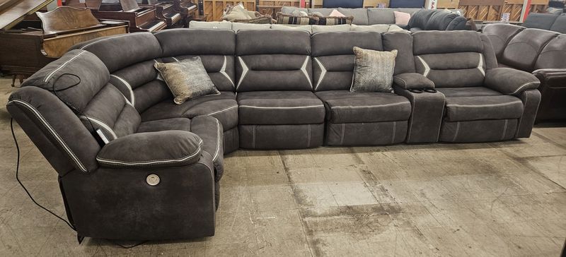 Massive power reclining sectional!