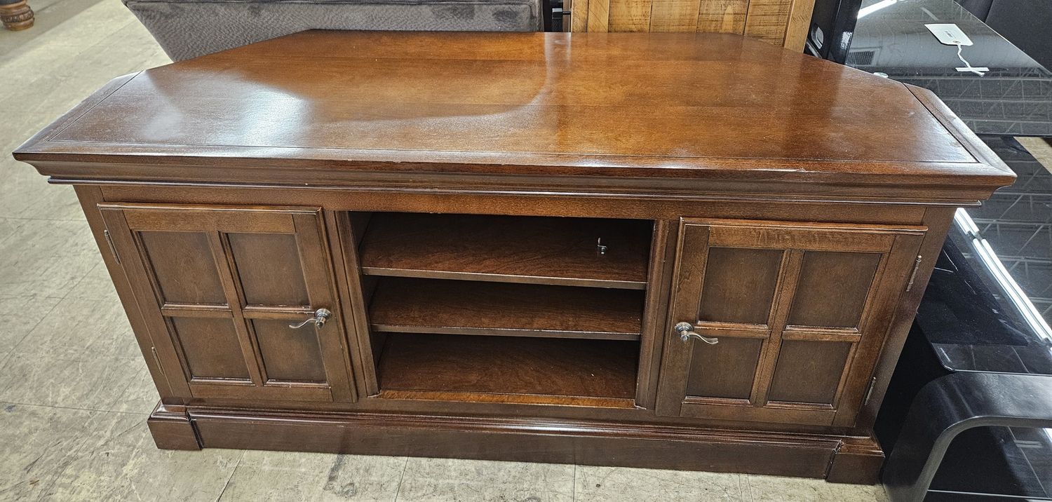 Leick Home Solid Wood Corner TV Console