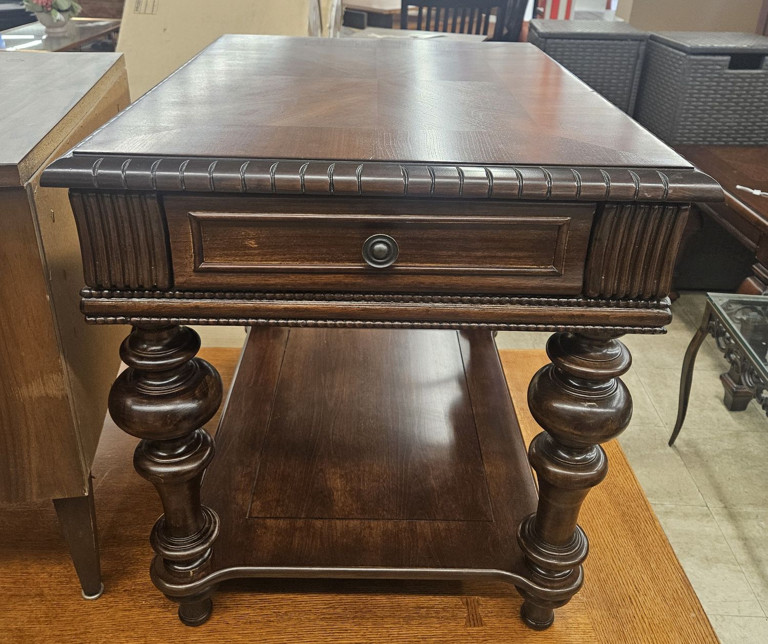 Traditional Solid Wood End Table with Turned Legs