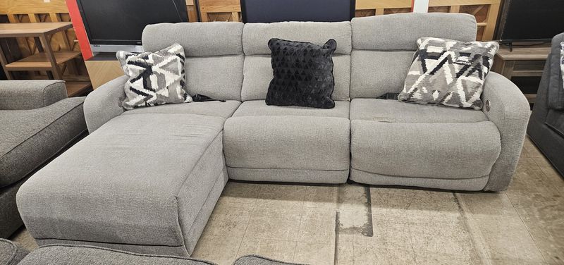 Power Reclining Chaise Sectional