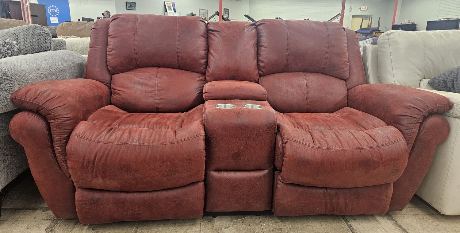 Dual Reclining Loveseat with Center Console
