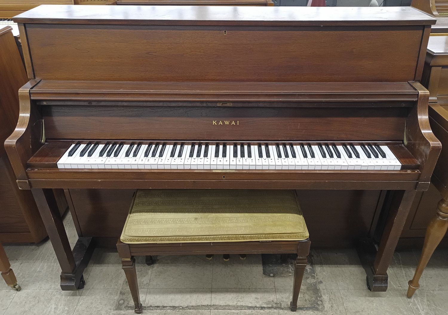 Kawai UST-8G  Studio Upright Piano