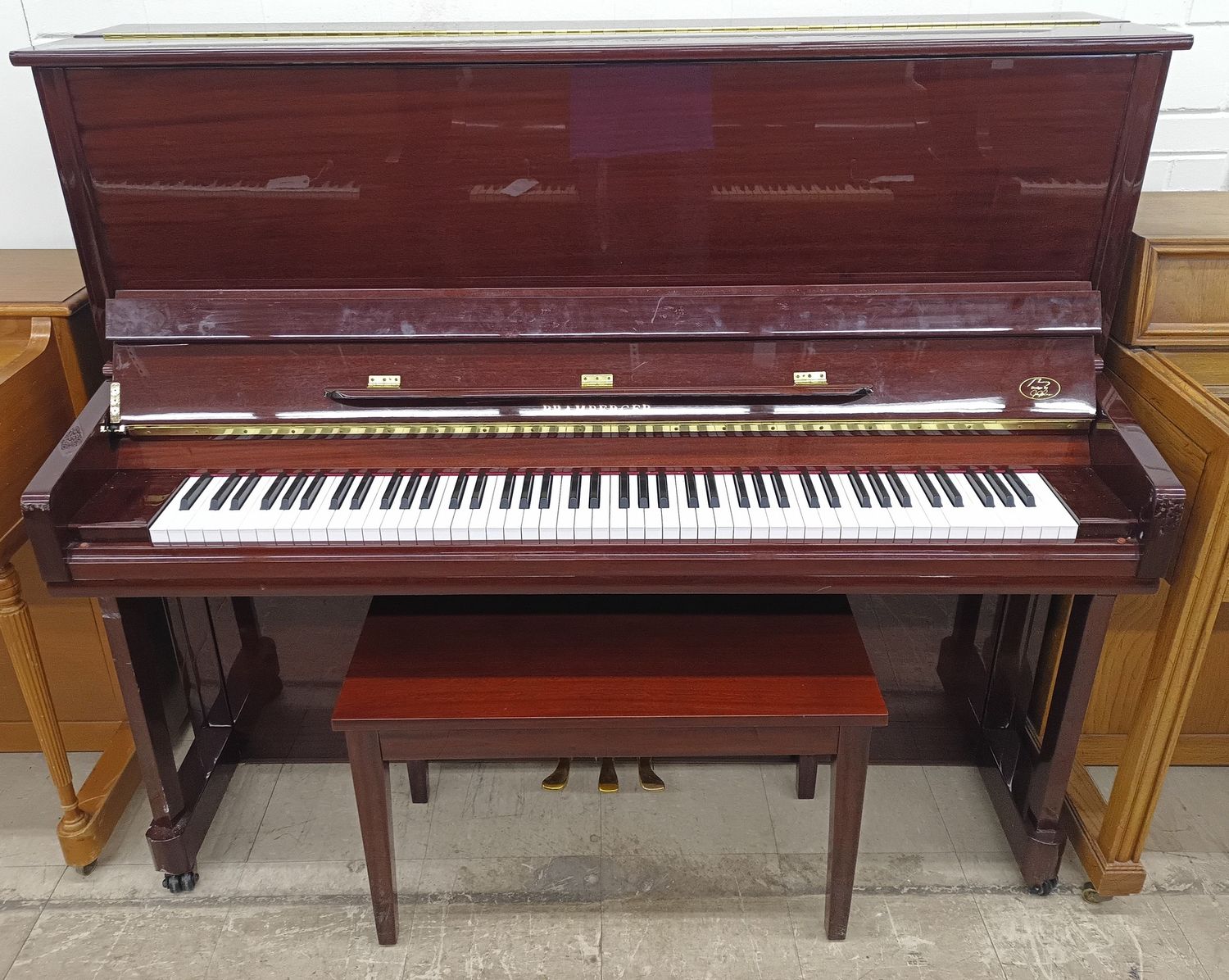 Pramberger PV-131 Studio Upright Piano