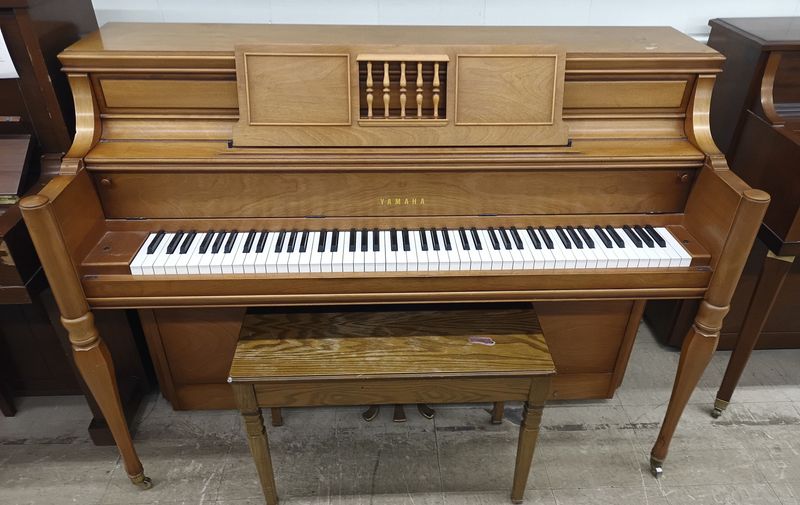 Loved Yamaha Console Piano