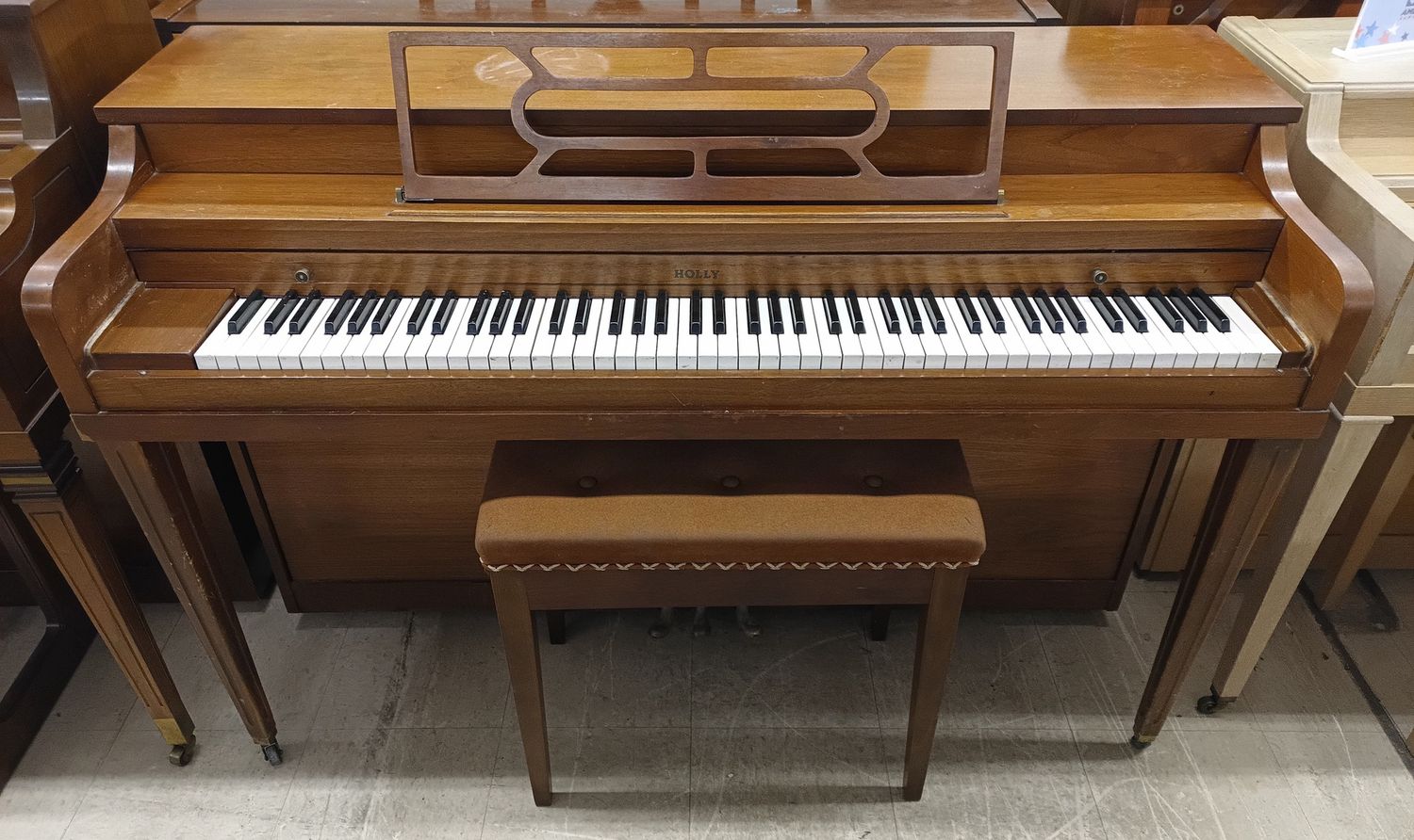 Holly Spinet Piano