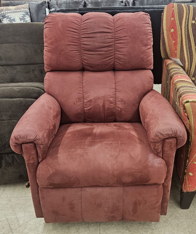 La-Z-Boy Plush Manual Recliner