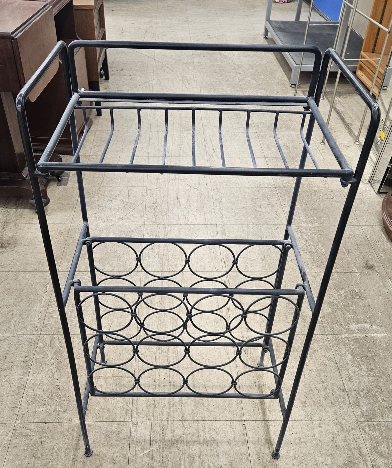 Vintage-Style Metal Wine Rack Stand