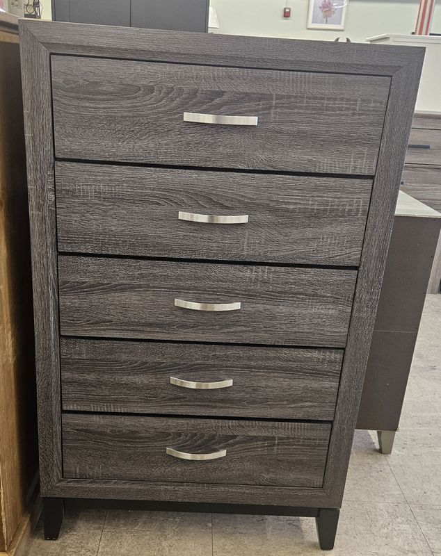Modern Gray Wood 5-Drawer Chest -  FREE DELIVERY