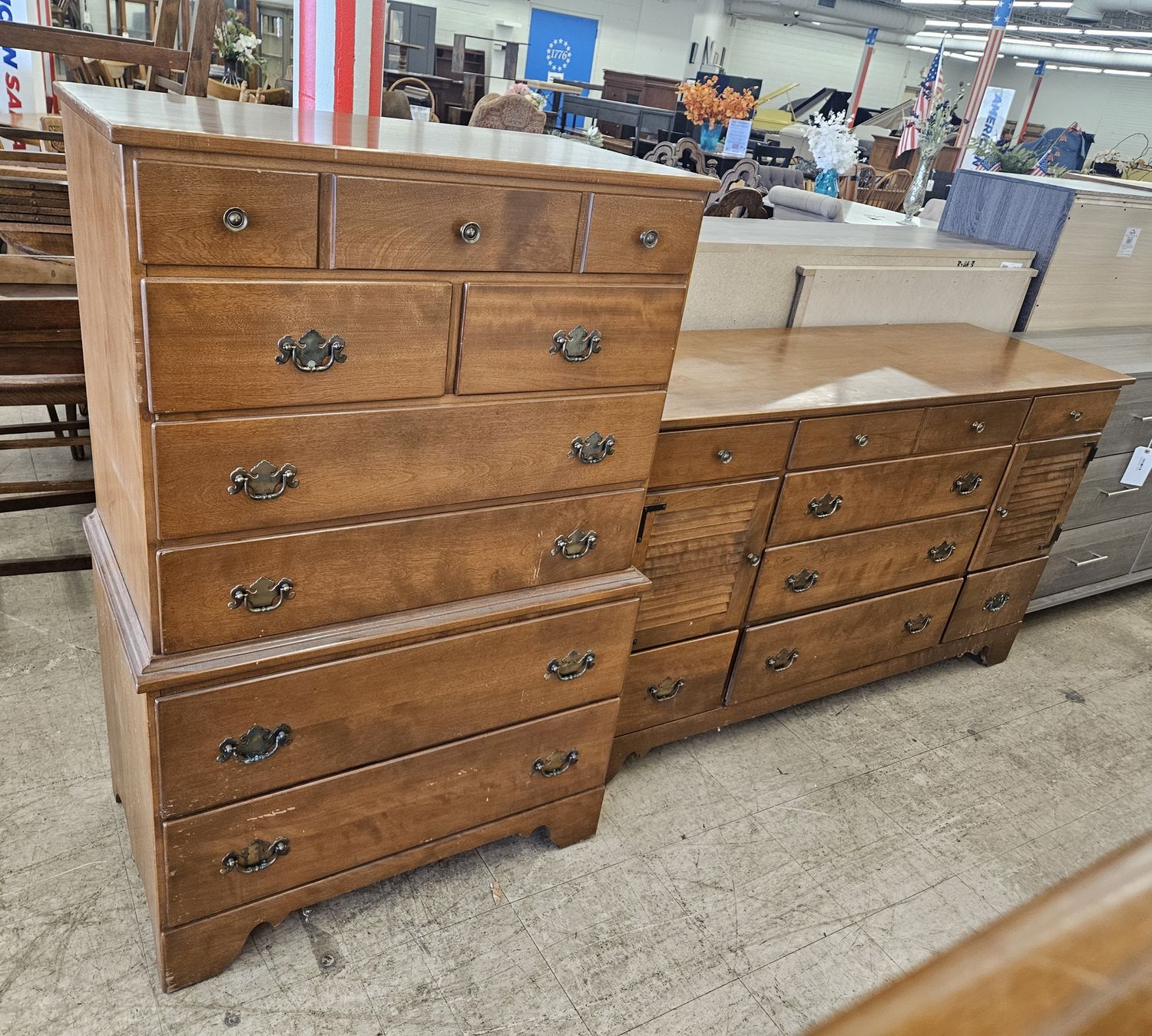 Ethan Allen Classic Solid Maple Dresser Set - FREE DELIVERY