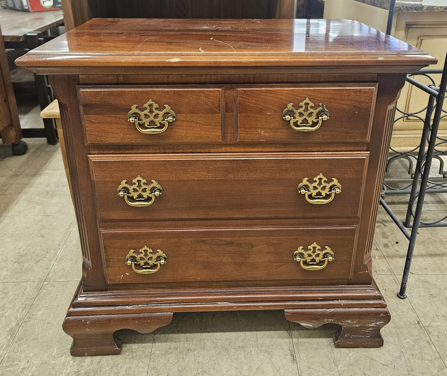 American of Martinsville – Solid Cherry Nightstand