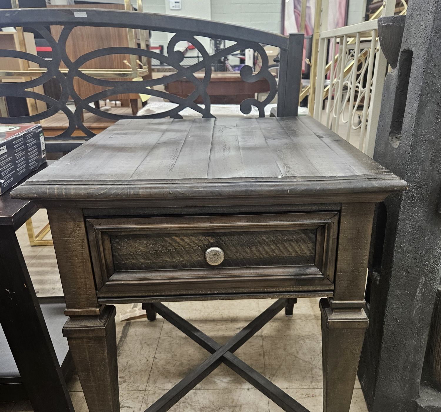 Havertys Rustic Ridge End Table