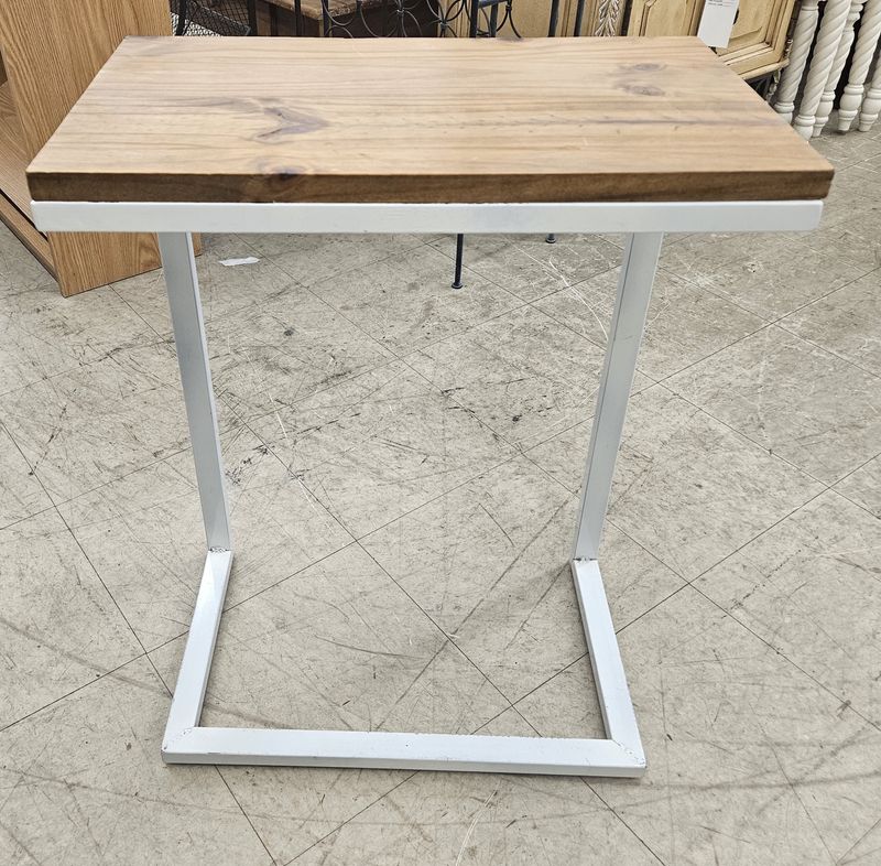 Modern Rustic C-Side Table
