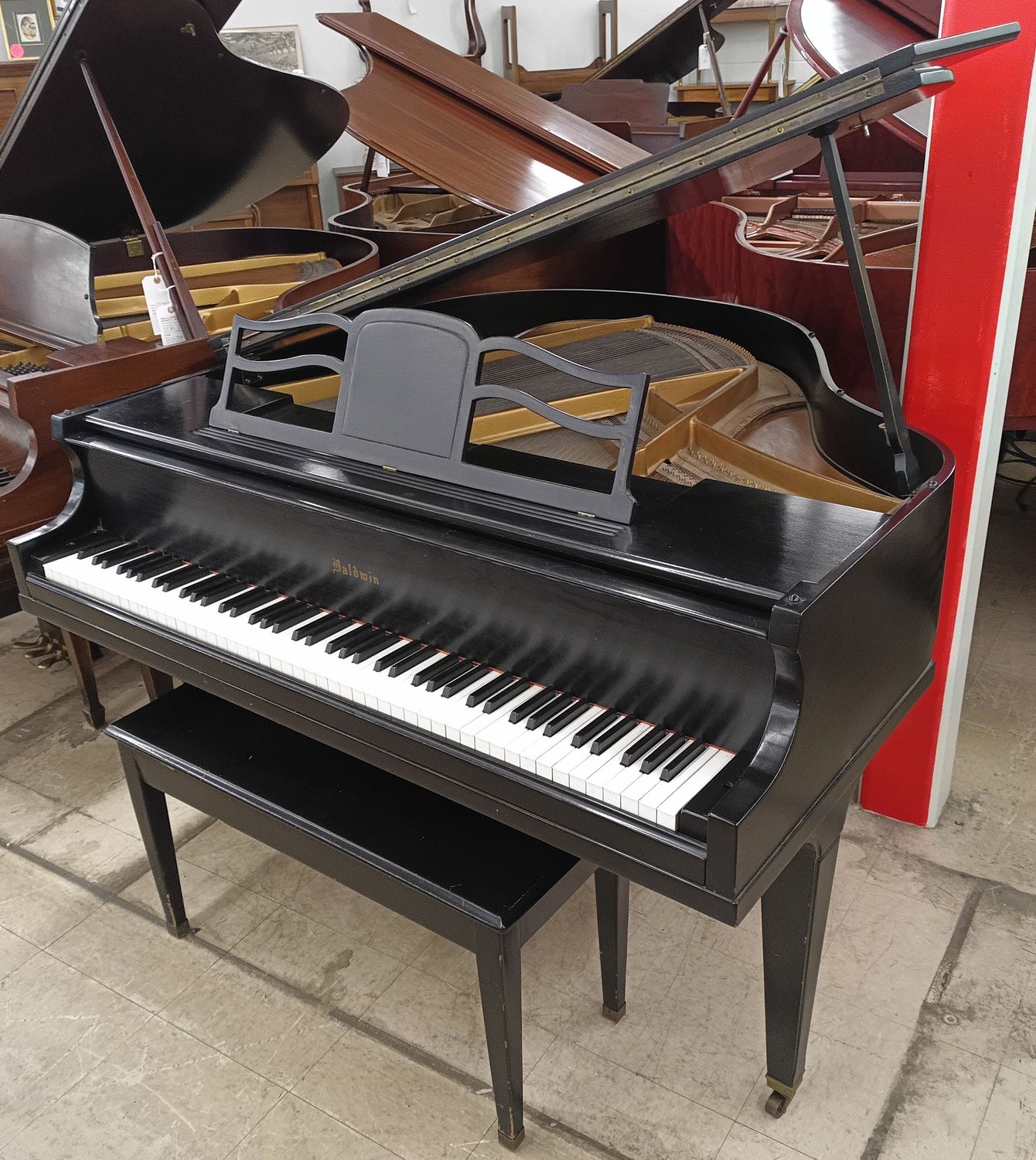 Baldwin Classic Baby Grand – American-Built Warm Tone