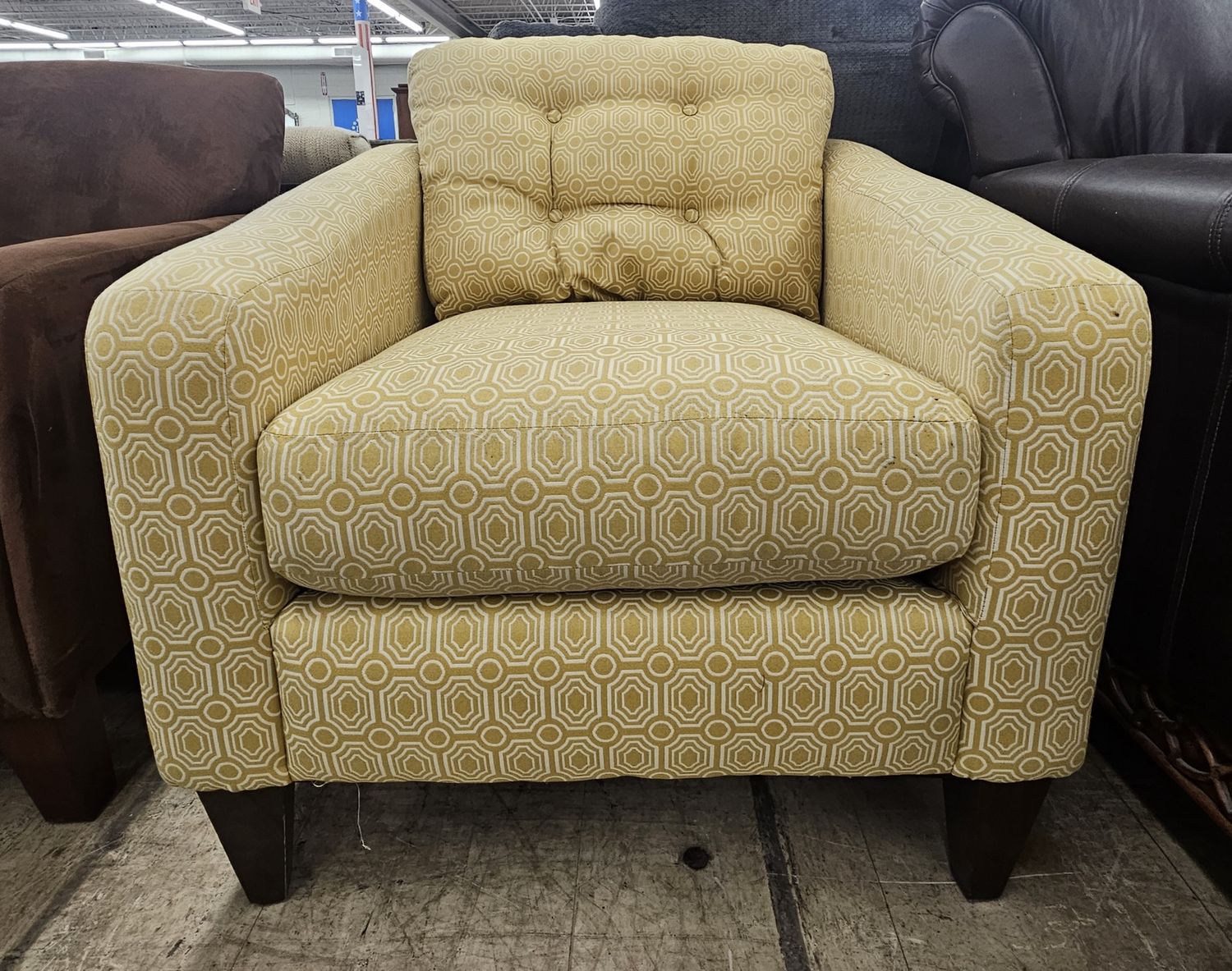 La-Z-Boy Accent Chair – Geometric Upholstery