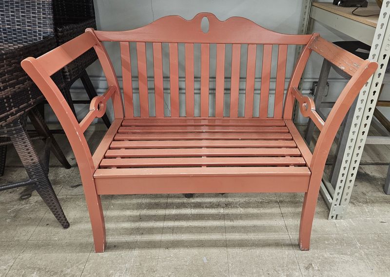 Solid Wood Outdoor Garden Bench – Coral Finish