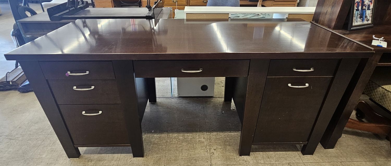 Modern Executive Office Desk – Double Pedestal - FREE DELIVERY