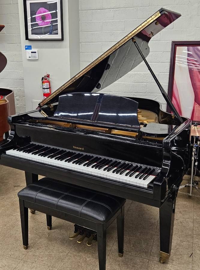 Howard / Baldwin C171 Baby Grand Piano ** FREE DELIVERY