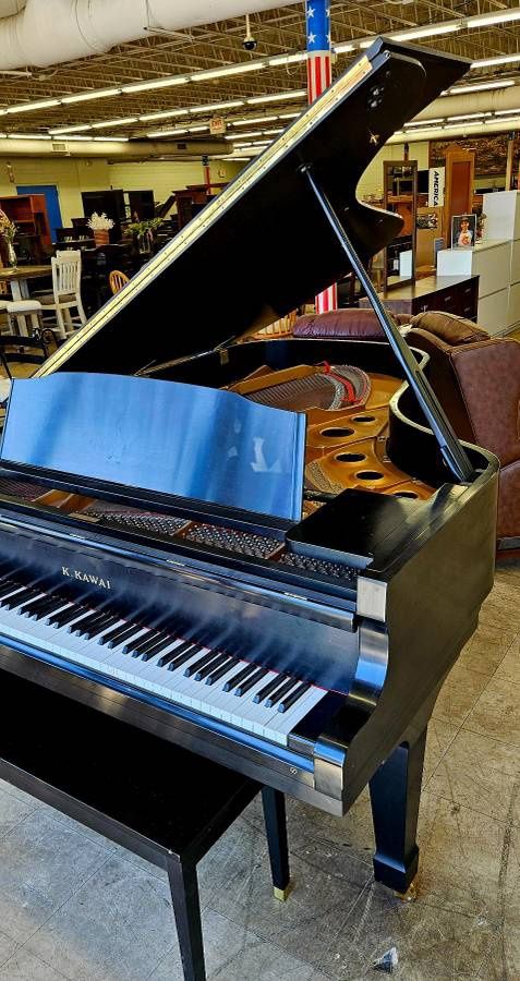 Satin Ebony Kawai GS-50 Grand Piano** FREE DELIVERY