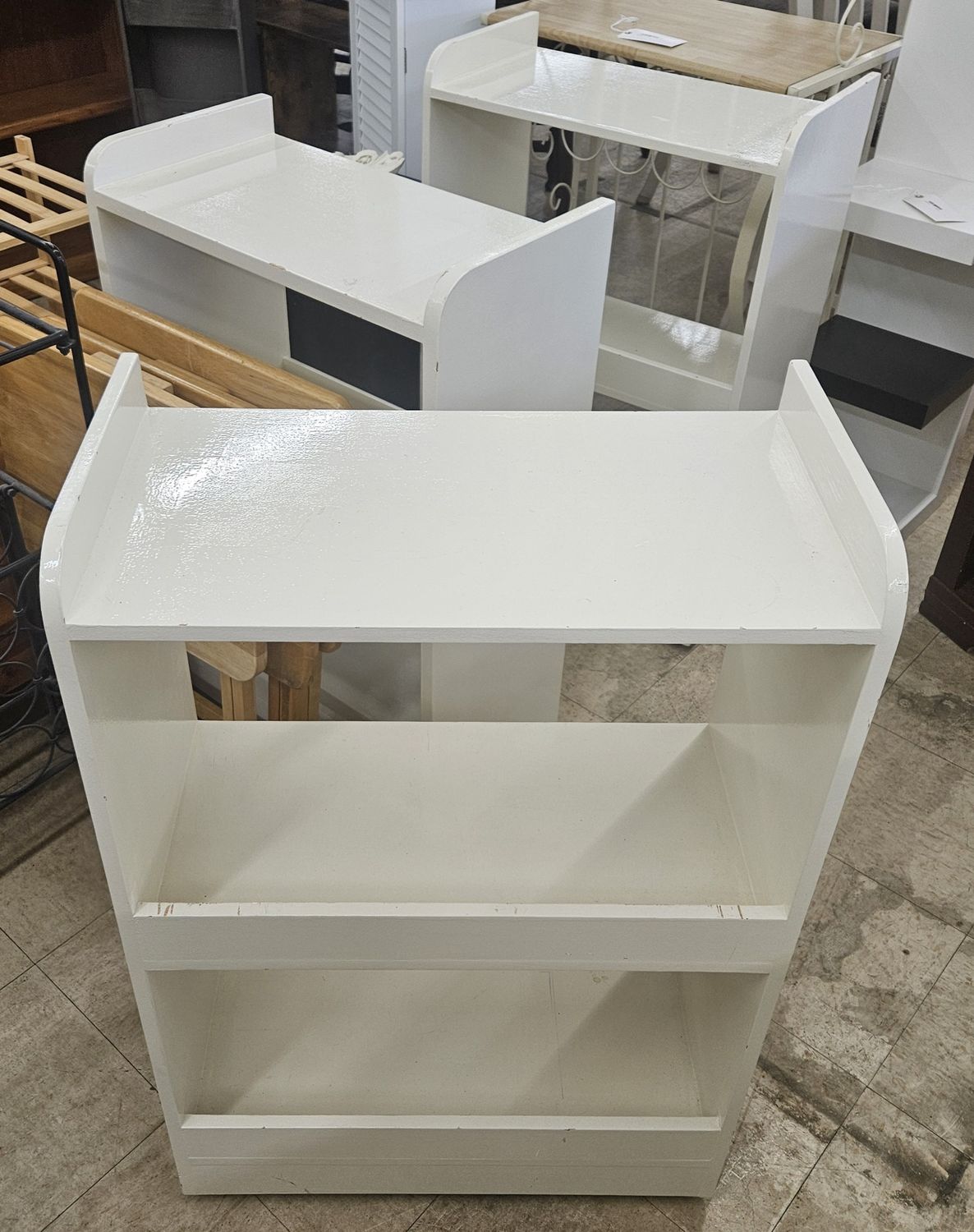 White 2-Tier Display Shelves