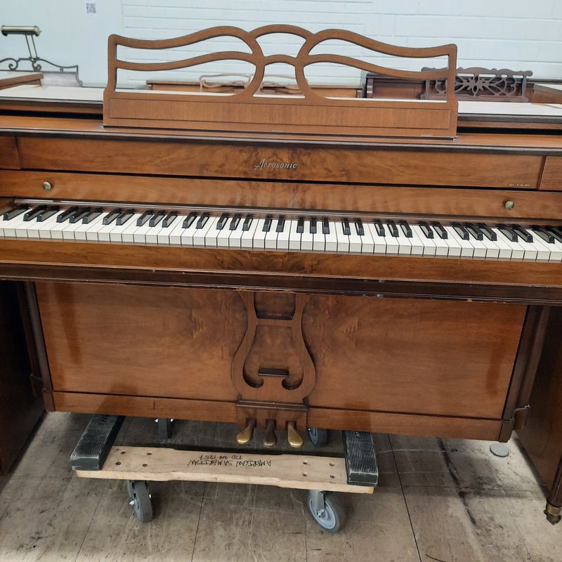Acrosonic Spinet Piano 2
