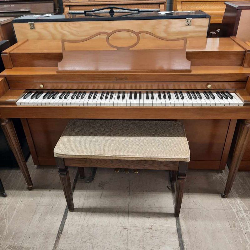 Howard Spinet Piano