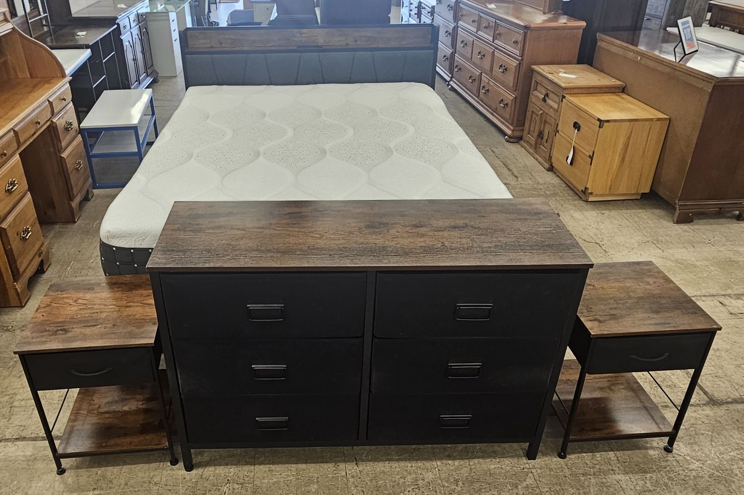 Industrial Rustic Queen Bedroom Set with Mattress - FREE DELIVERY