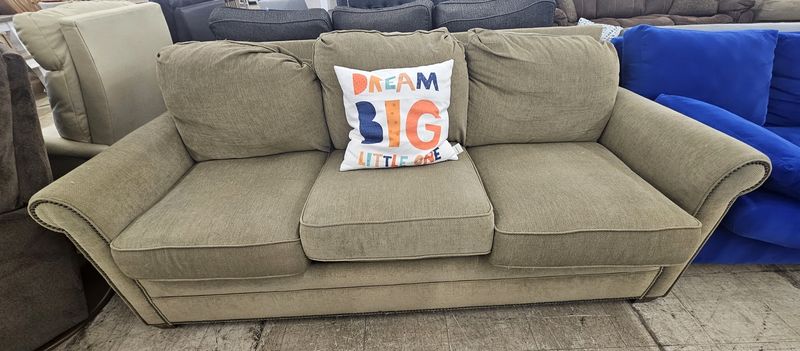 Flexsteel Traditional Sofa - FREE DELIVERY