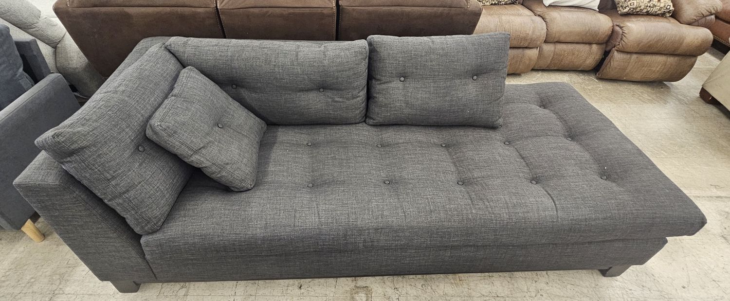 Modern Charcoal Tufted Chaise Lounge - FREE DELIVERY
