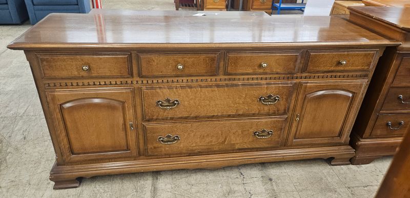 The Grand Manor Storage Dresser - FREE DELIVERY